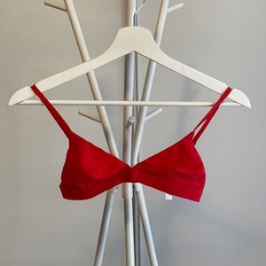 Aritzia Babaton Bralette
